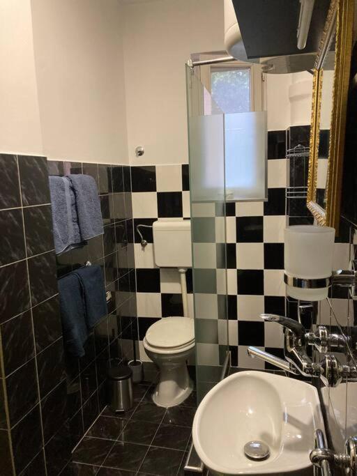 Oh Lola! Appartement Belgrado Buitenkant foto